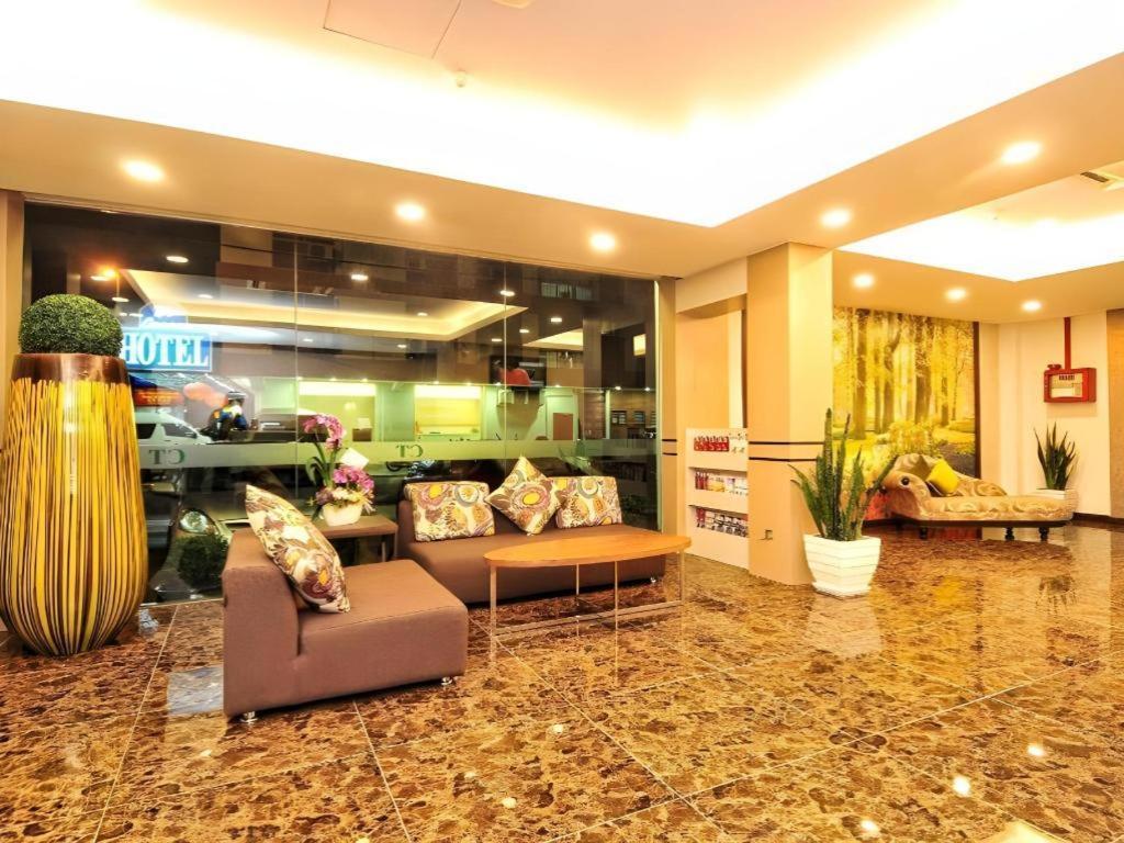 Grand Ct Hotel Malacca Exterior foto